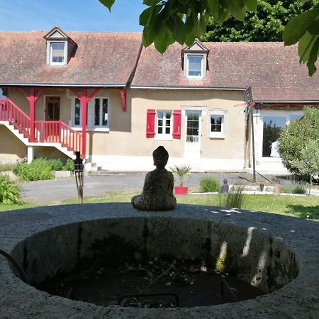 Maison De Charme Pres De Beauval Saint-Cyran-du-Jambot Eksteriør billede